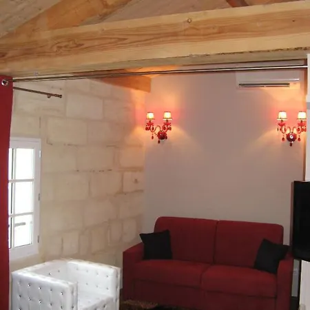 Maison De La Commanderie Гостевой дом 2*